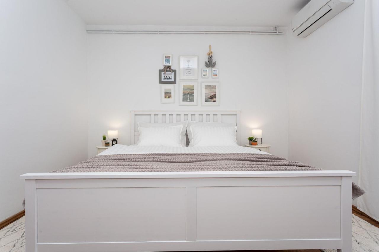 Apartment Magnolia Šilo Esterno foto