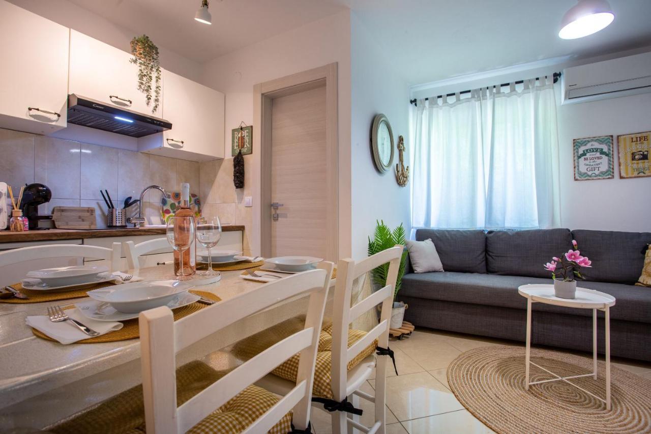 Apartment Magnolia Šilo Esterno foto
