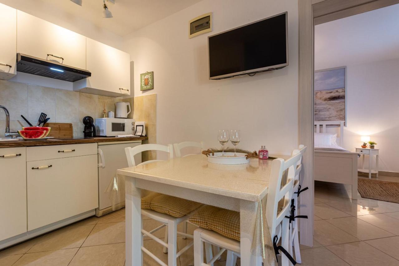 Apartment Magnolia Šilo Esterno foto